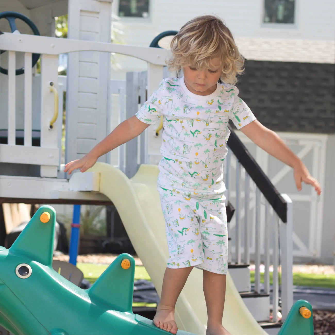 Alligators On Holiday Summer Pajamas