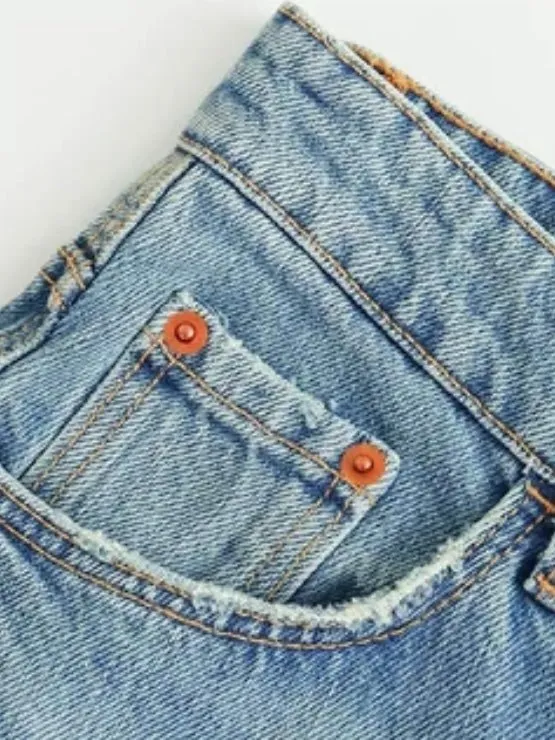 Blue barrel jeans
