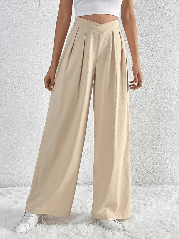 Commuter Style Pleated Wide Leg Pants